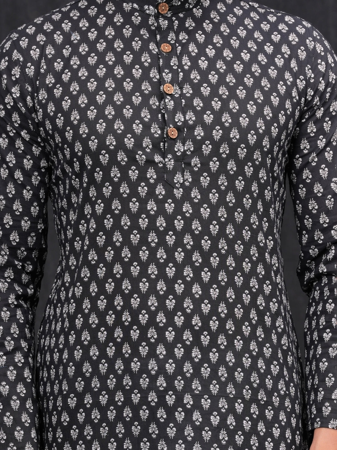 Black Flower Printed Cotton kurta & Pyjama Set