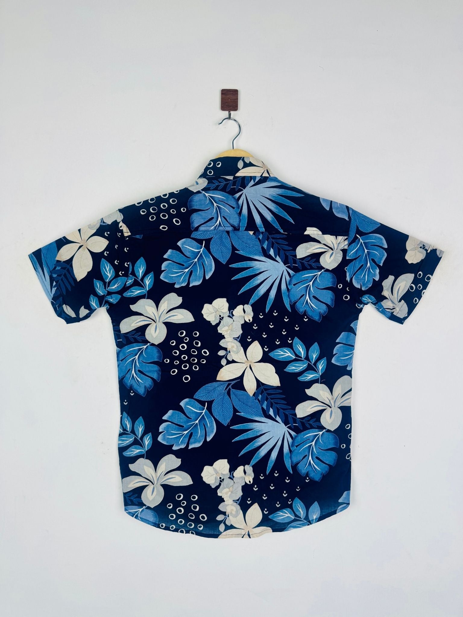 Aqua Island Leaf Half Sleeves Shirt