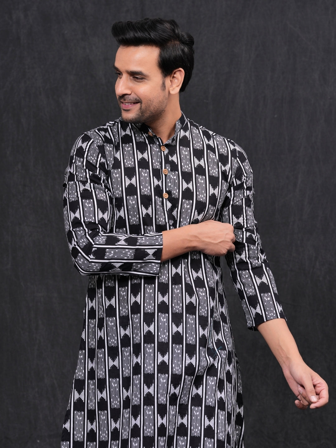 Black-White Printed Cotton kurta & Pajama Set