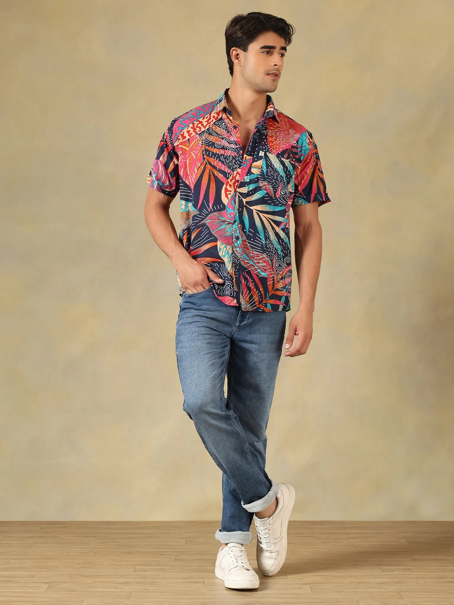 RED LEAF PRINTED HALF-SLEEVES SHIRT
