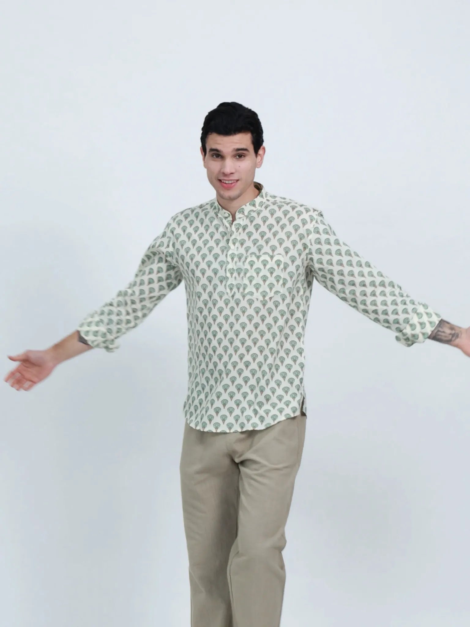 Off White Orchard short kurta