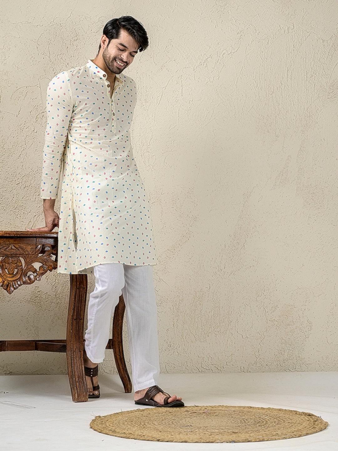 Off White Block Print Style Long Kurta & Pyjama Set