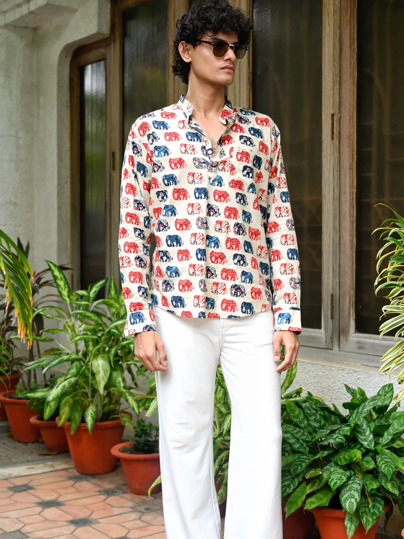 cream blue/red elephant Printed short kurta