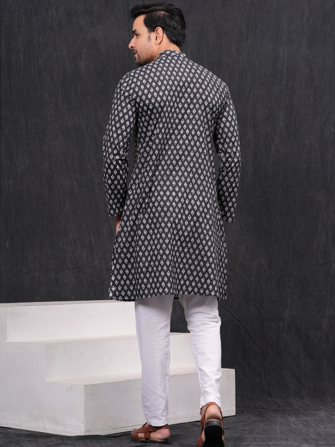 Black Flower Printed Cotton kurta & Pyjama Set