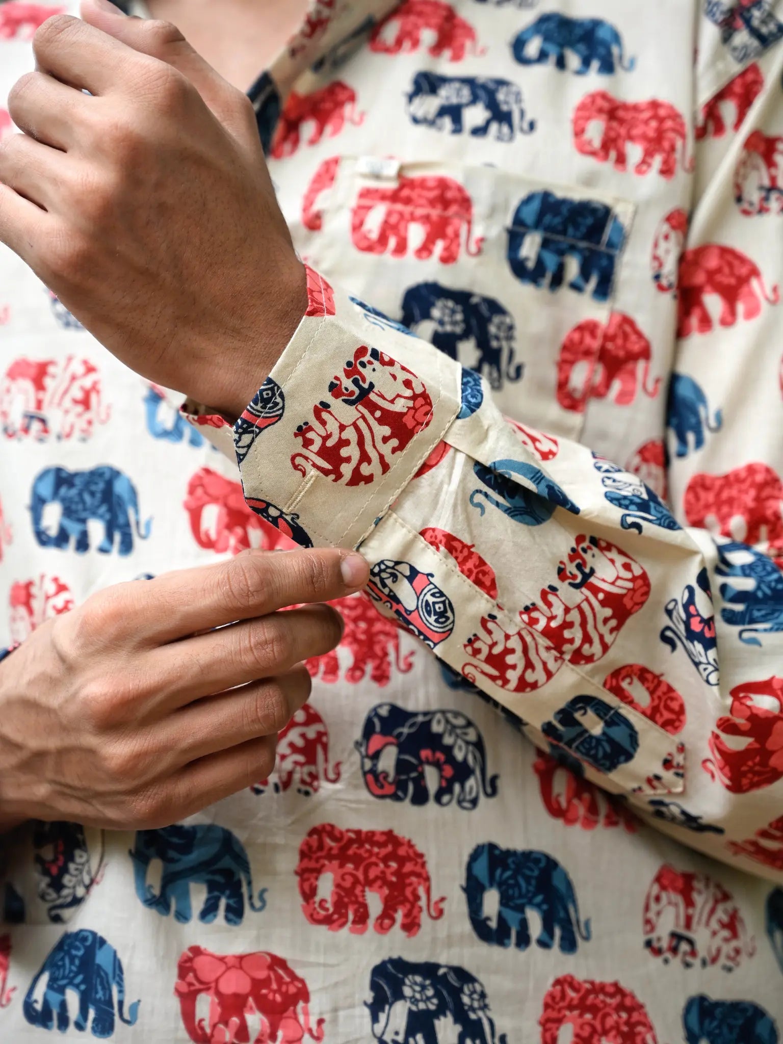 cream blue/red elephant Printed short kurta