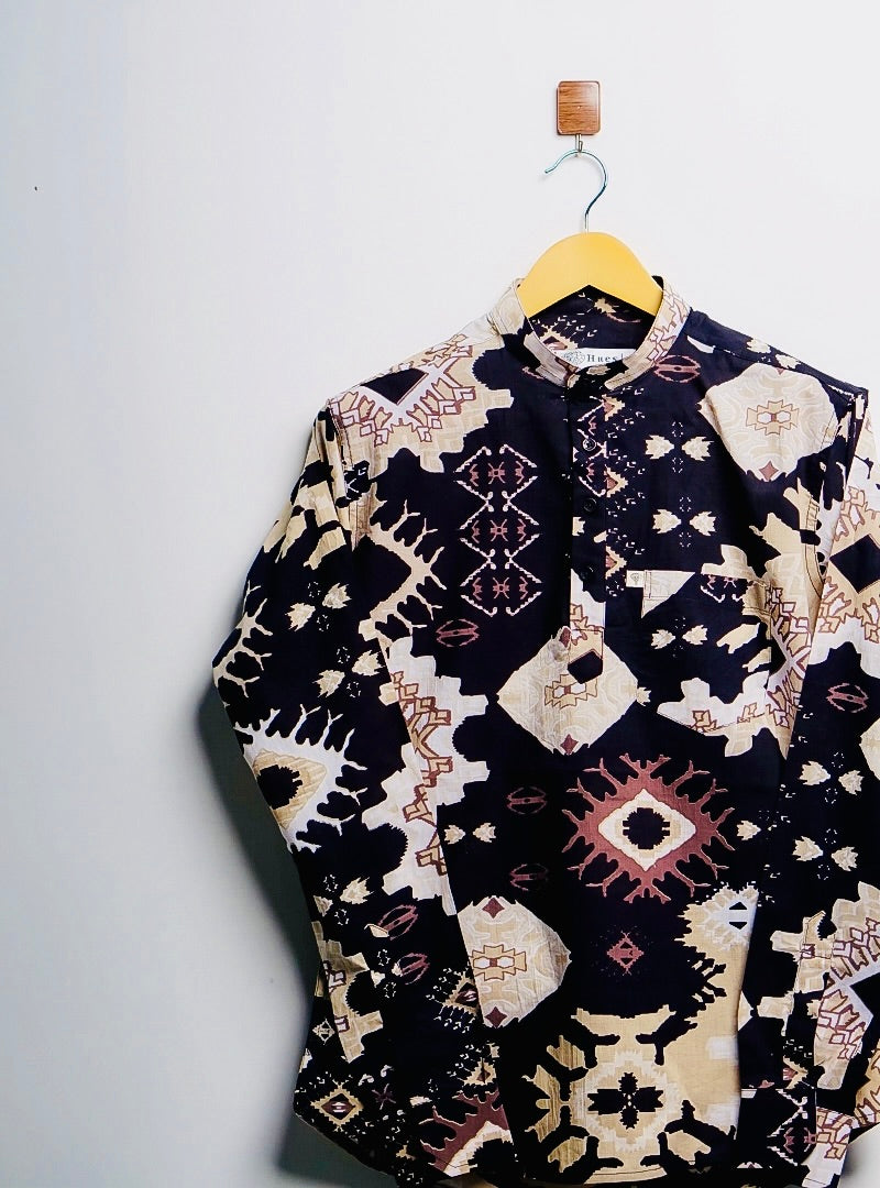 Black-Cream Abstract Art Short Kurta