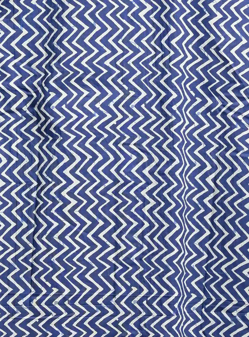 navy blue zig zag half sleeves shirt