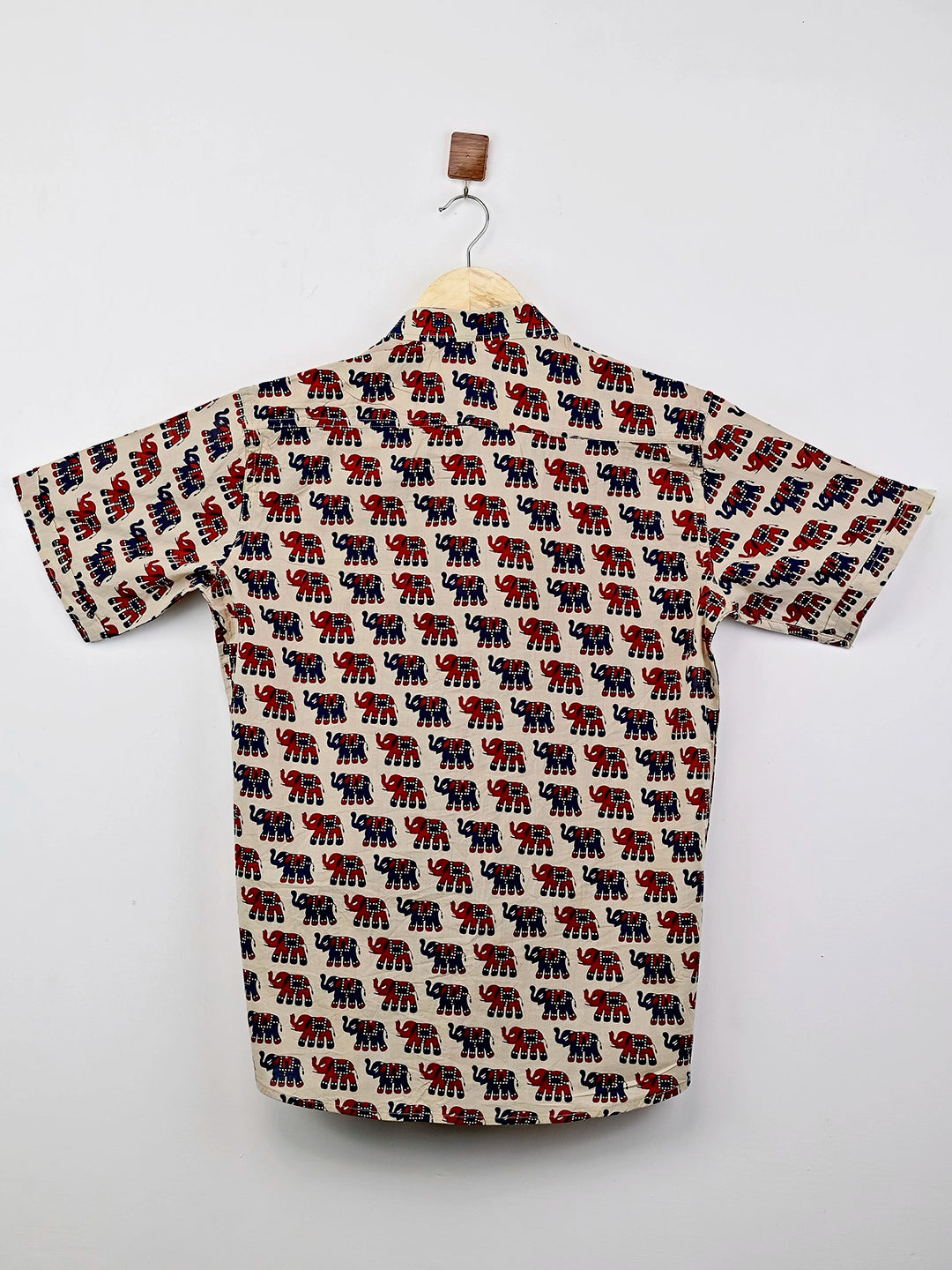 Cream & Multi Colour Elephant Half Sleeves Shirt