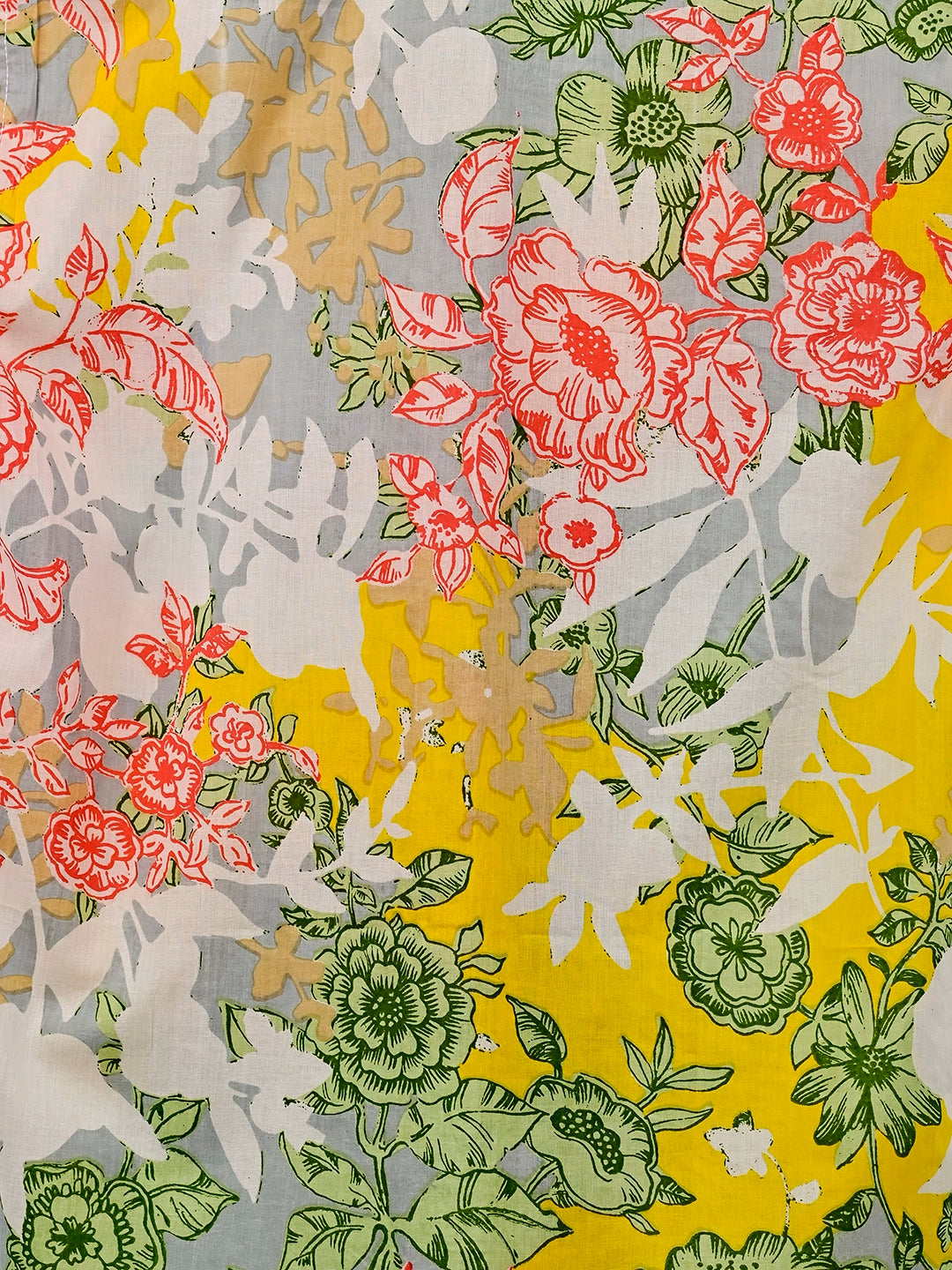 Cream – Pink Floral Printed Half-Sleeves Shirt