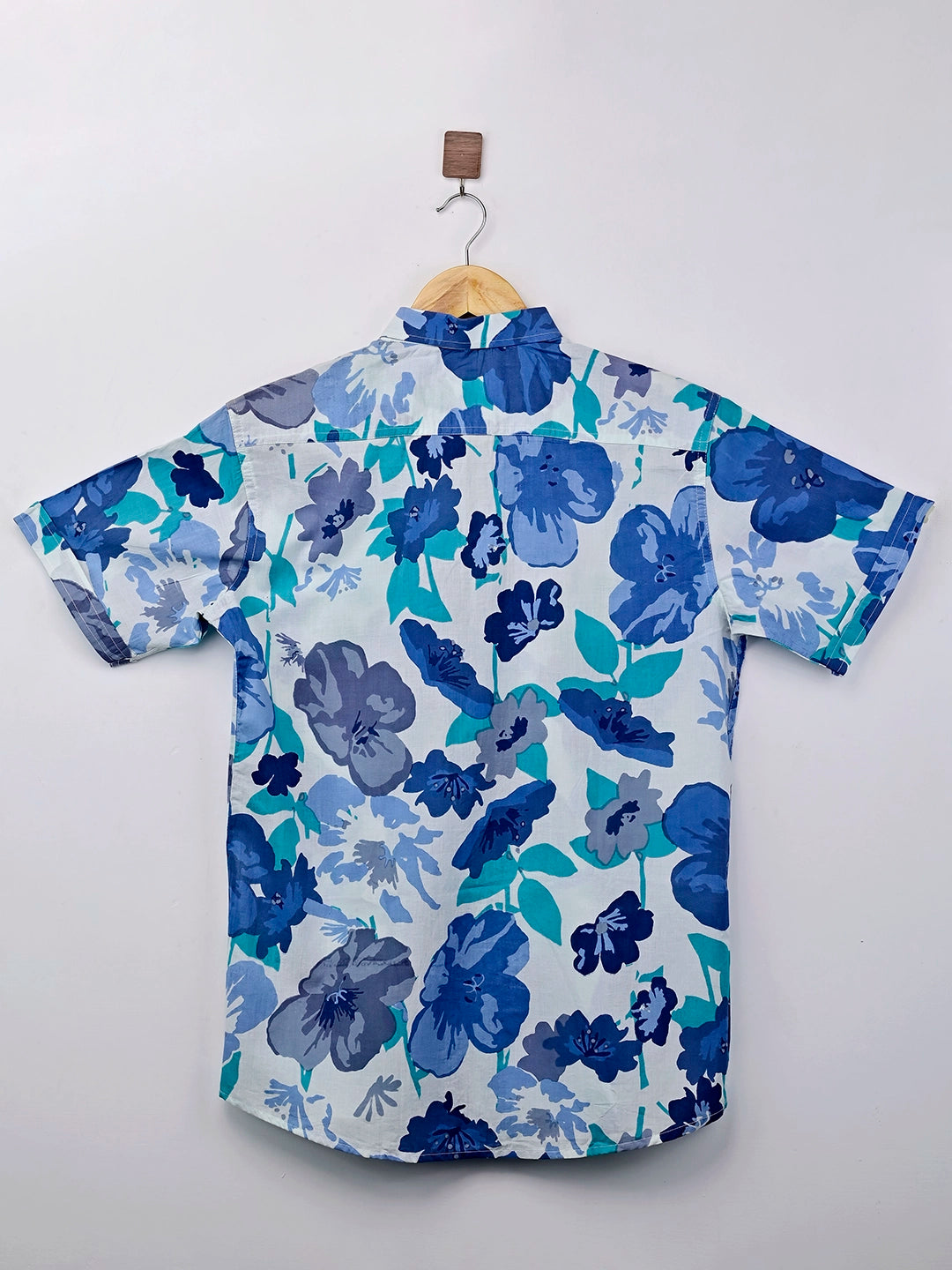 white fantasy half sleeves shirt