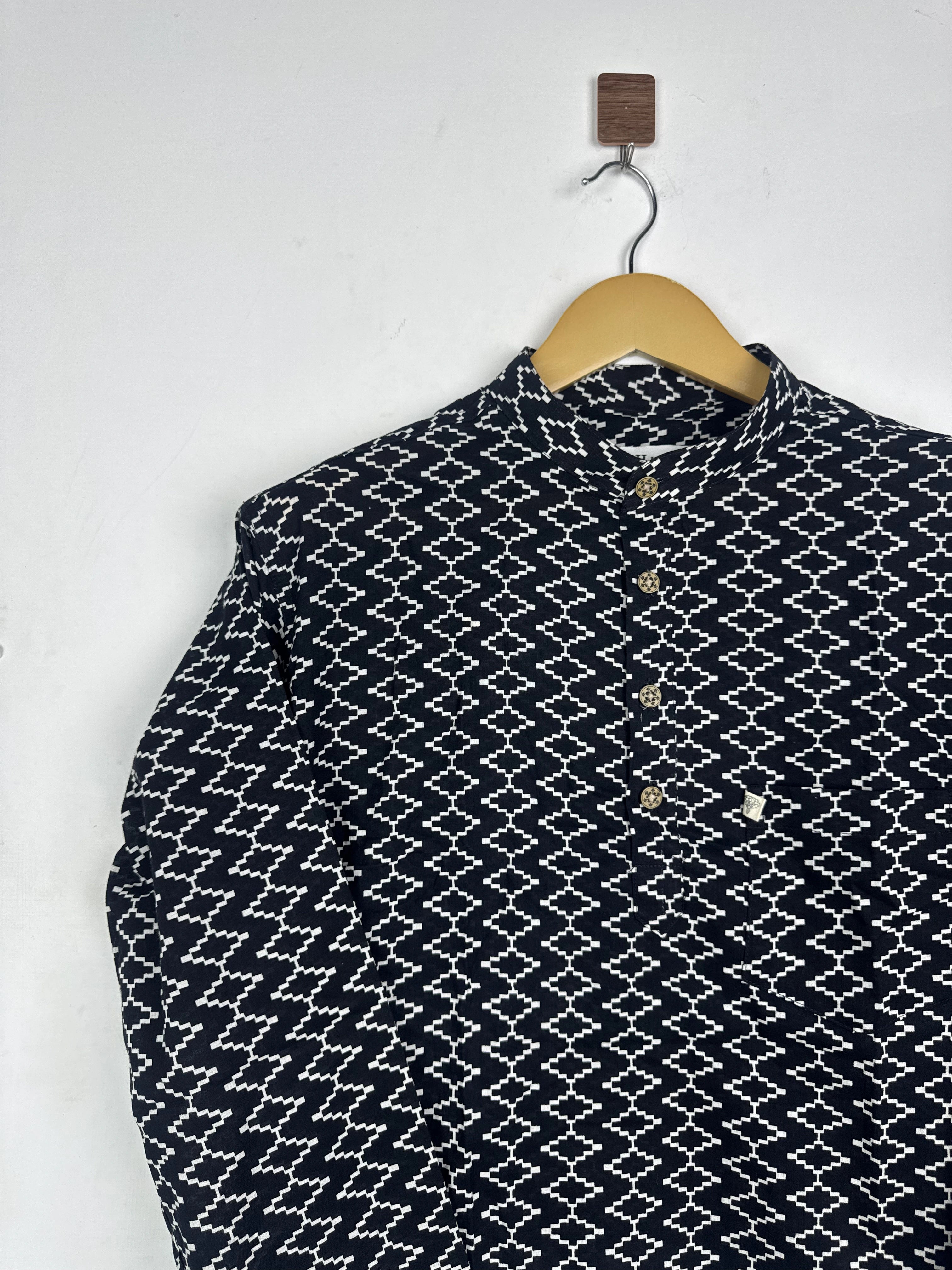 Black zig zag Printed Short Kurta