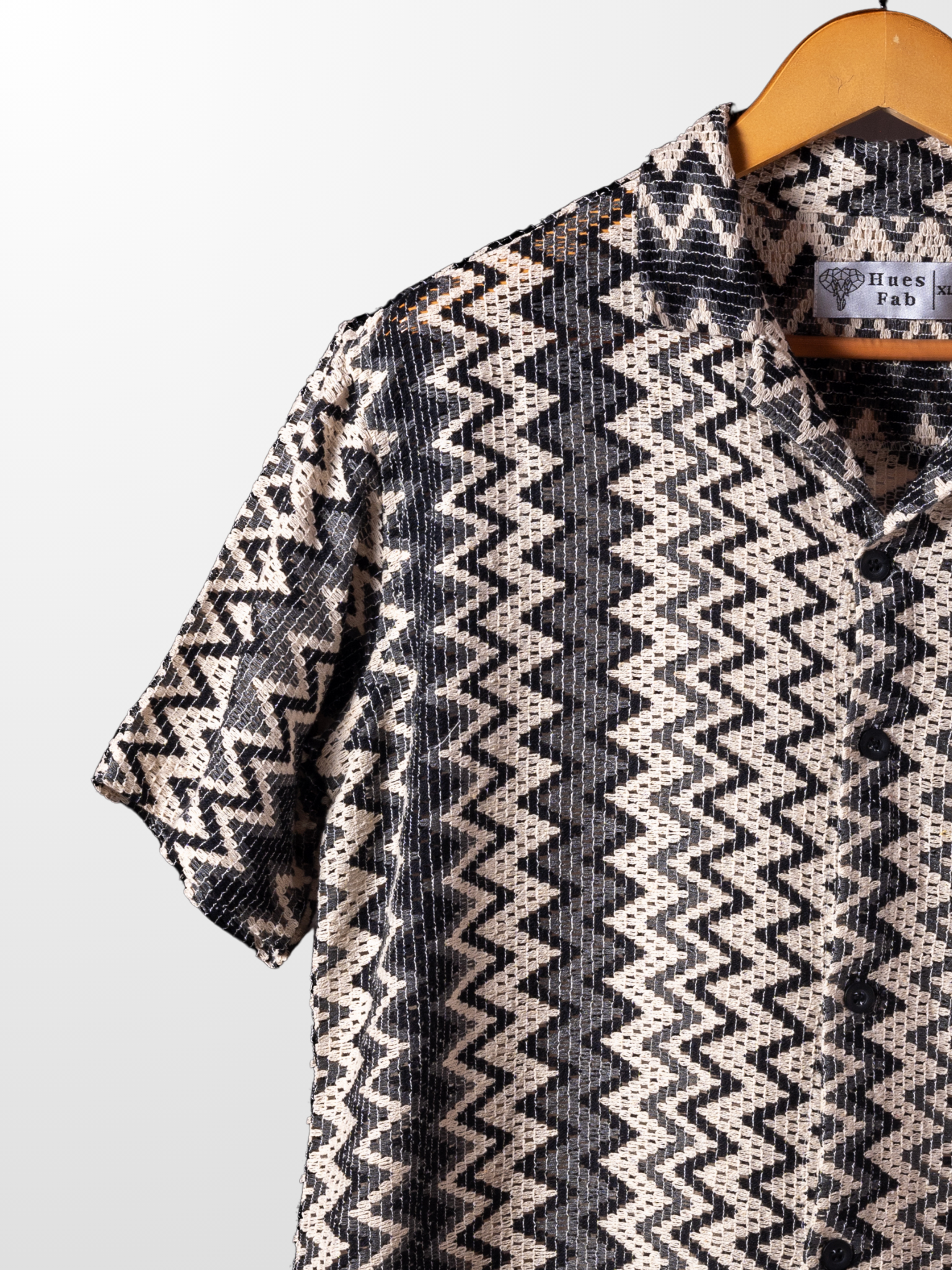 Grey – Cream Zig Zag Knitted Half Sleeves Shirt