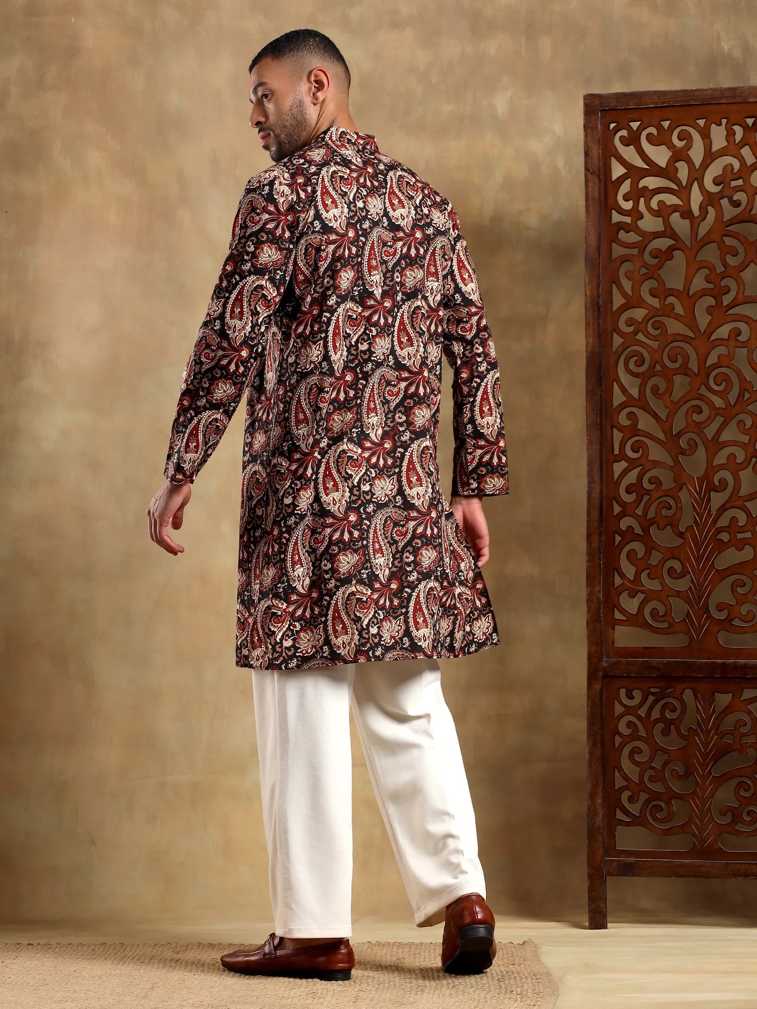 Black Red Paisley Printed Long Kurta & pyjama set