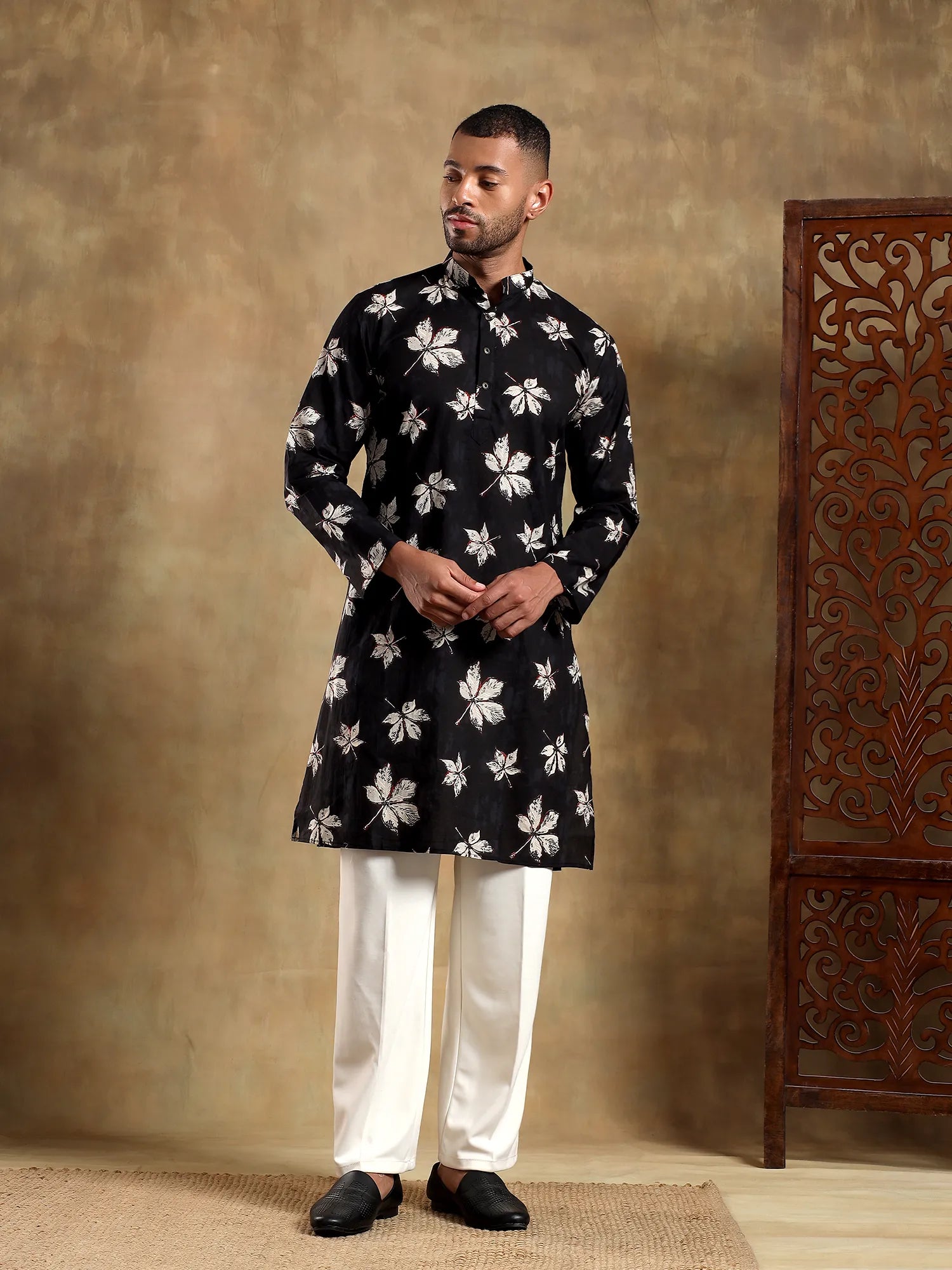 Black Leaf Printed Long Kurta & pyjama set
