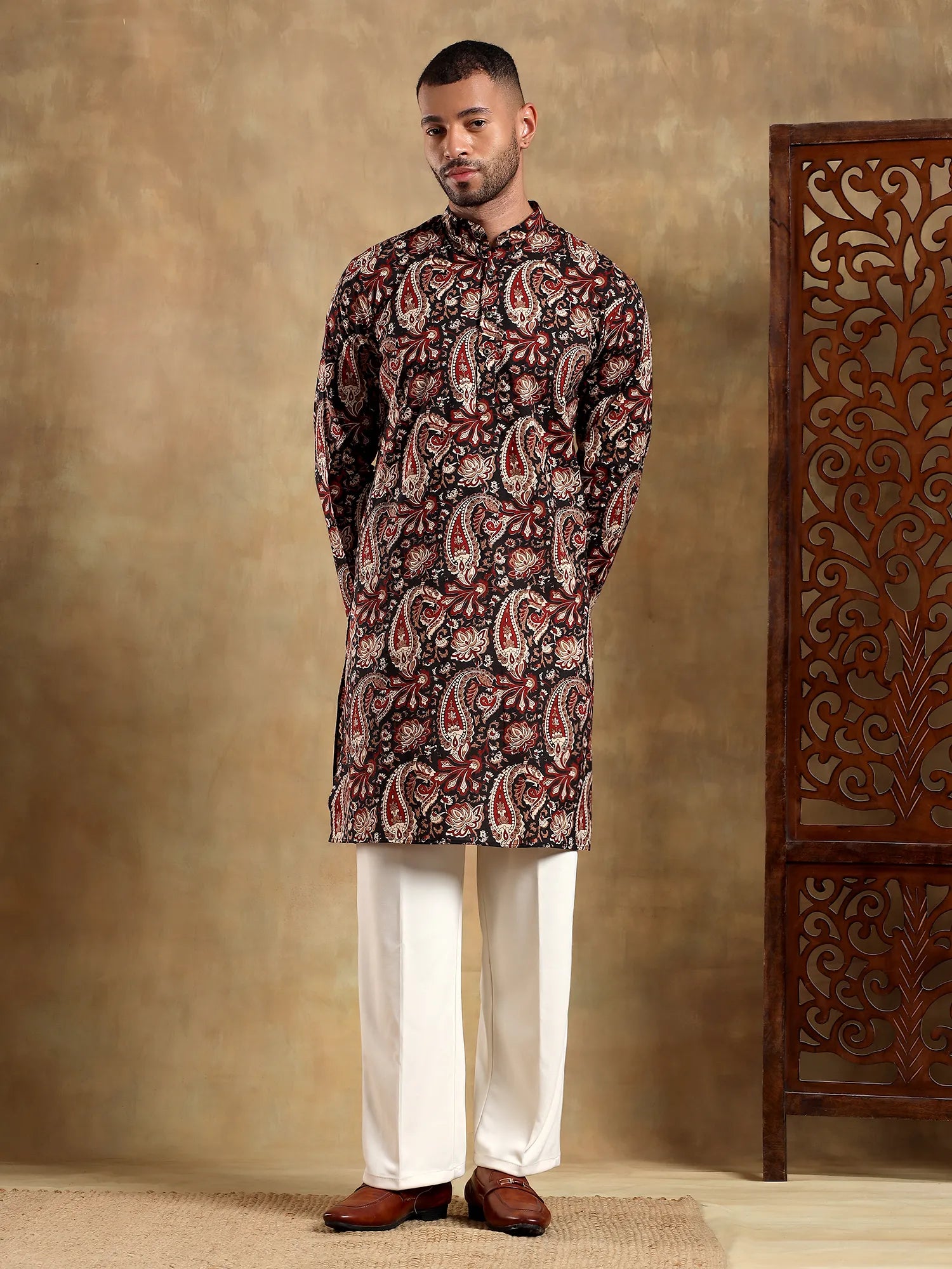 Black Red Paisley Printed Long Kurta & pyjama set