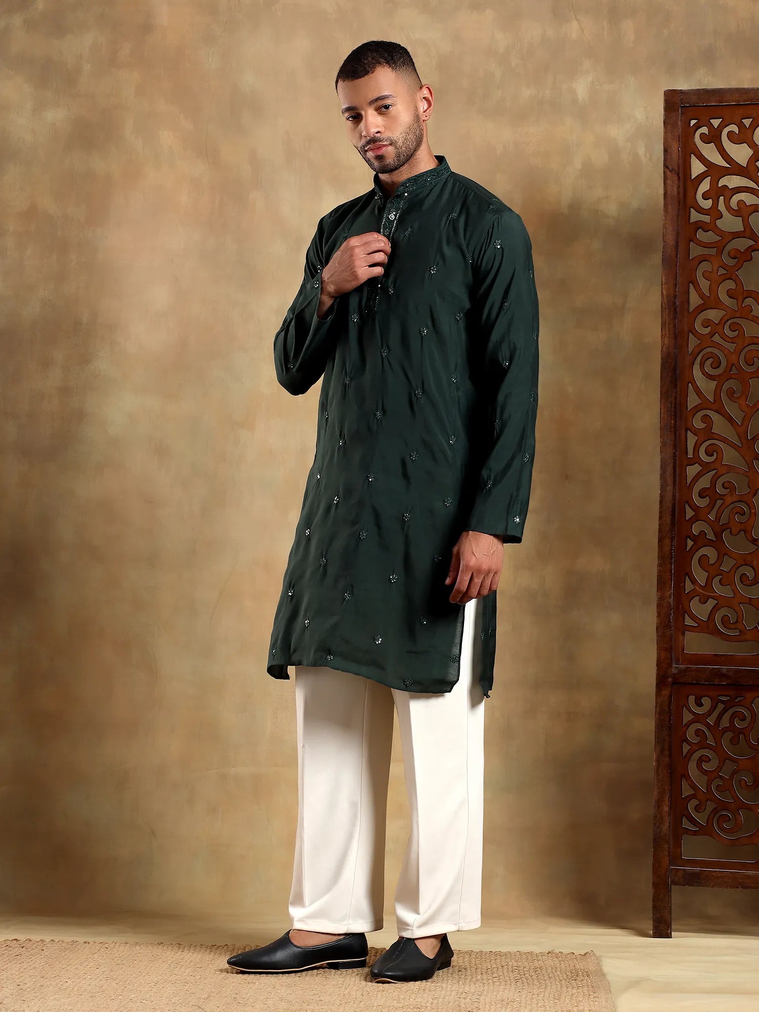 Deep Green Embroidered Long Kurta
