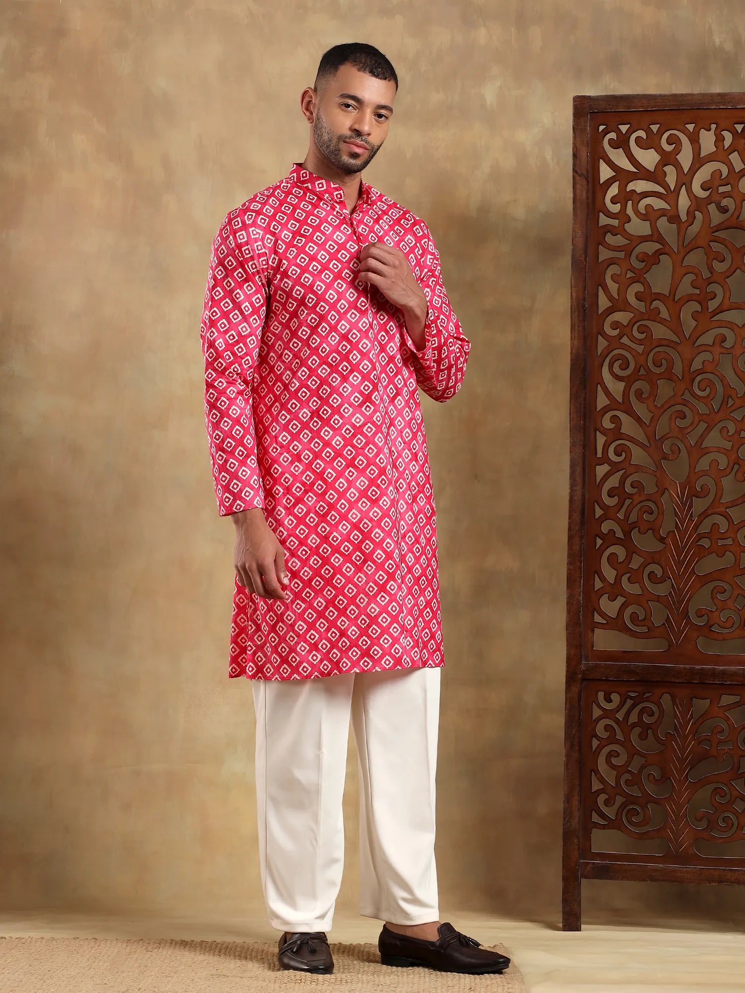 Pink Blocks Printed Long Kurta & pyjama set