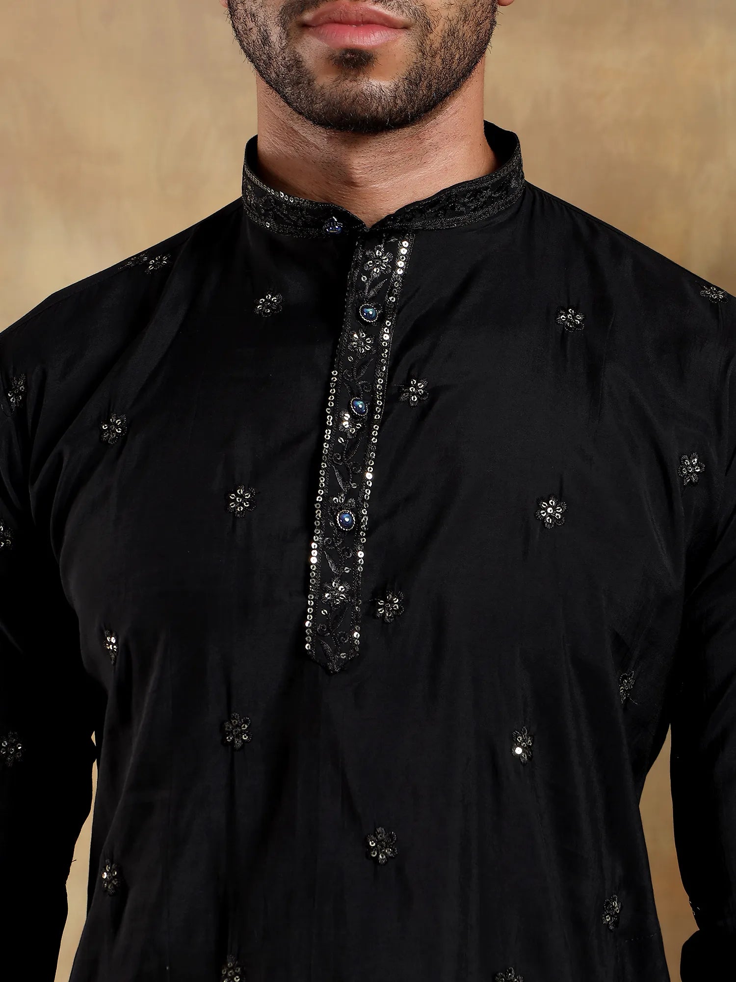Black Embroidered Long Kurta