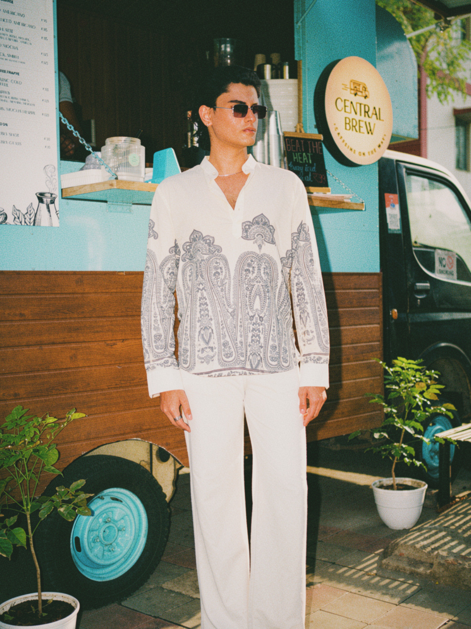 Nomad Paisley Placement Print short kurta