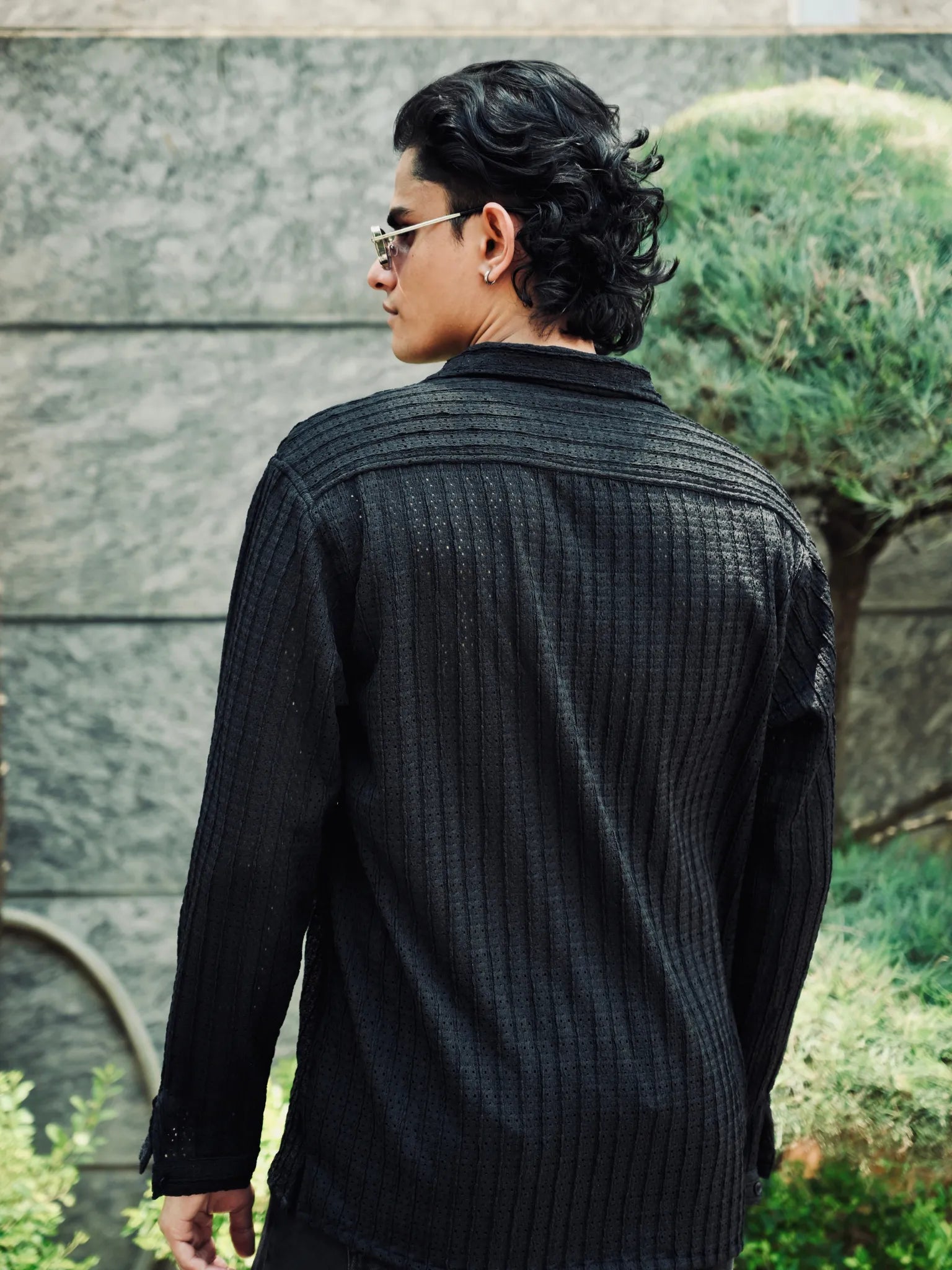 Black Knit Pullover Shirt
