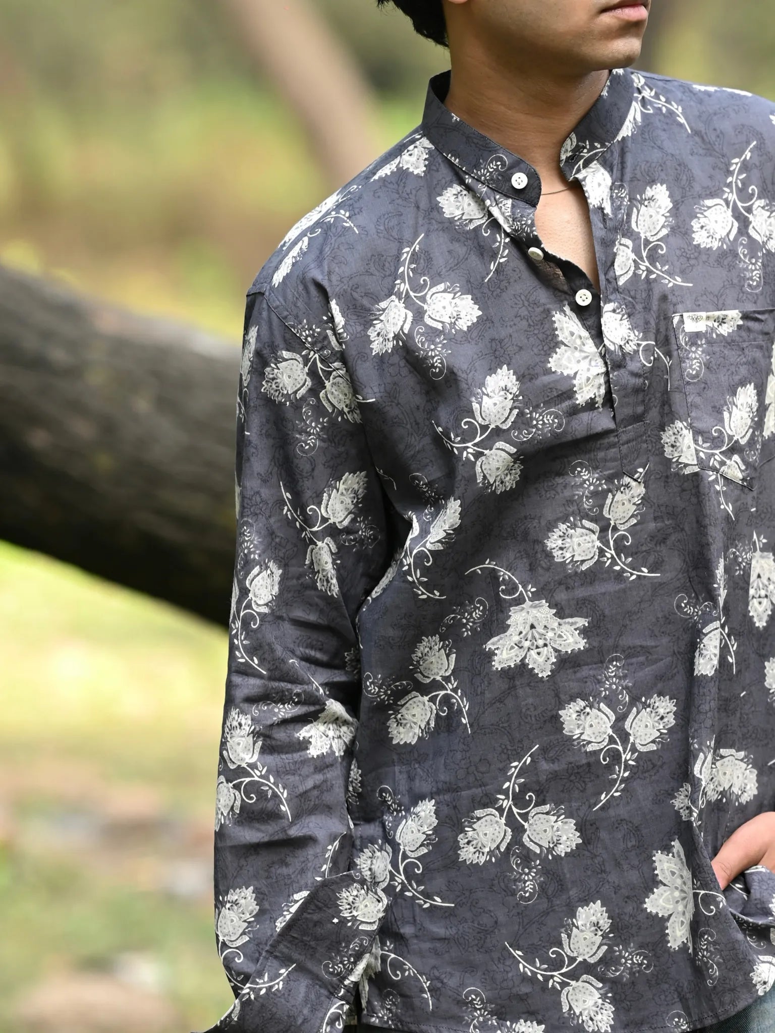 Grey White Floral Motifs Short Kurta