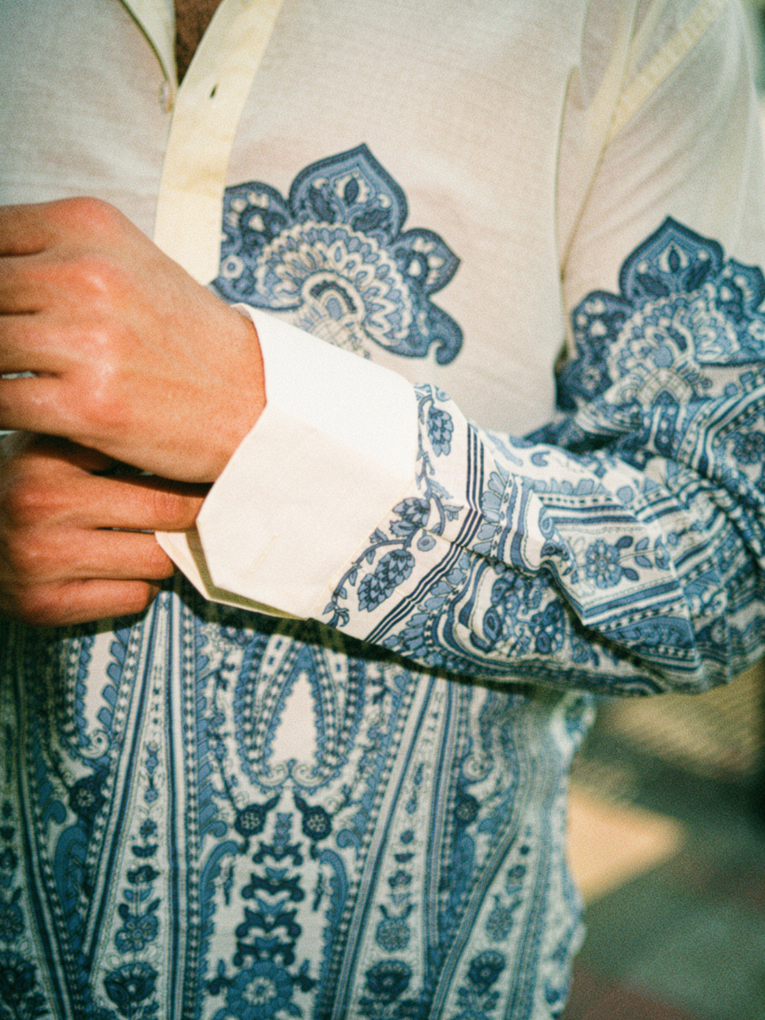 Nomad Paisley Placement Print short kurta