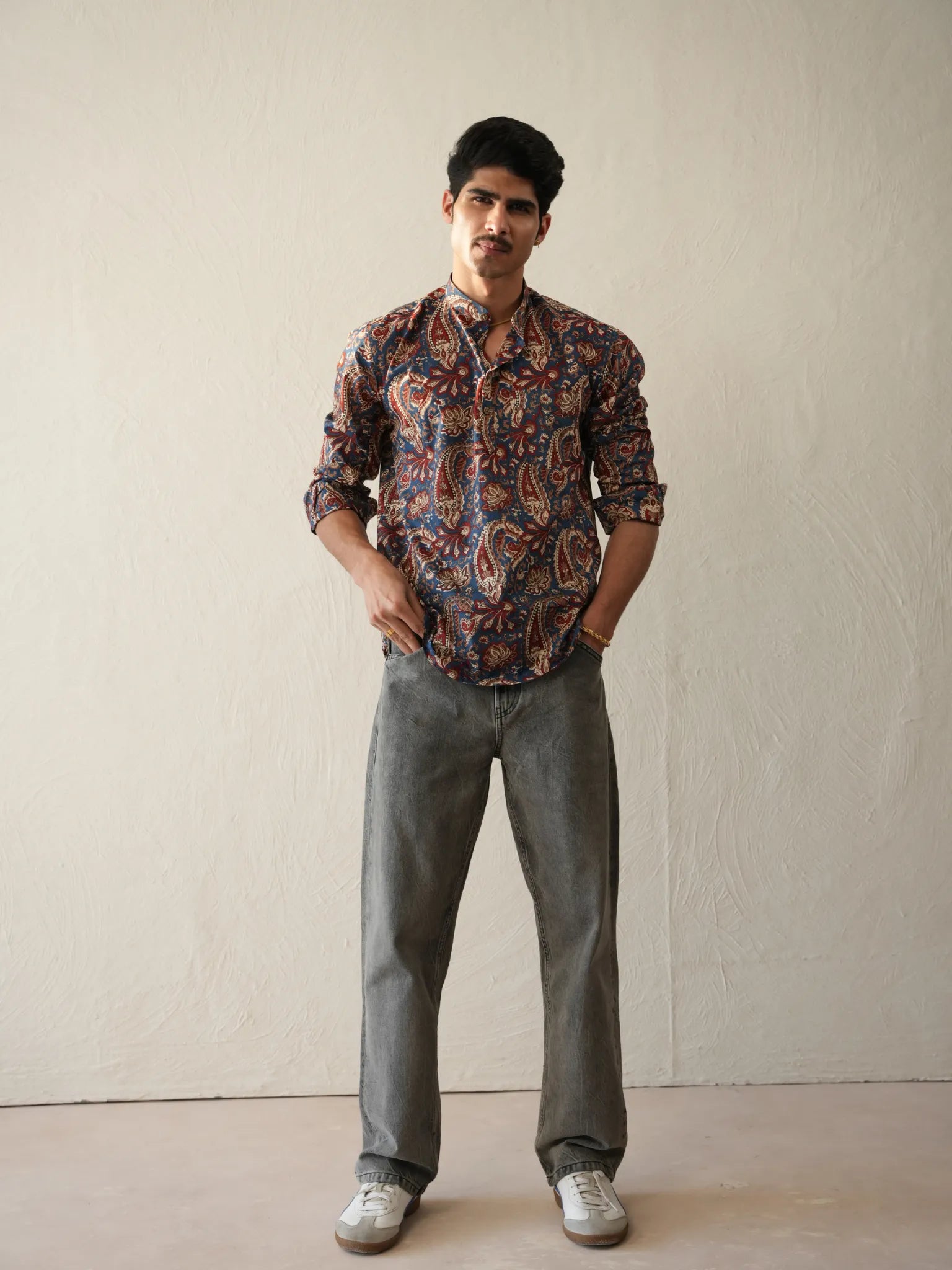 Blue Red Paisley Short Kurta