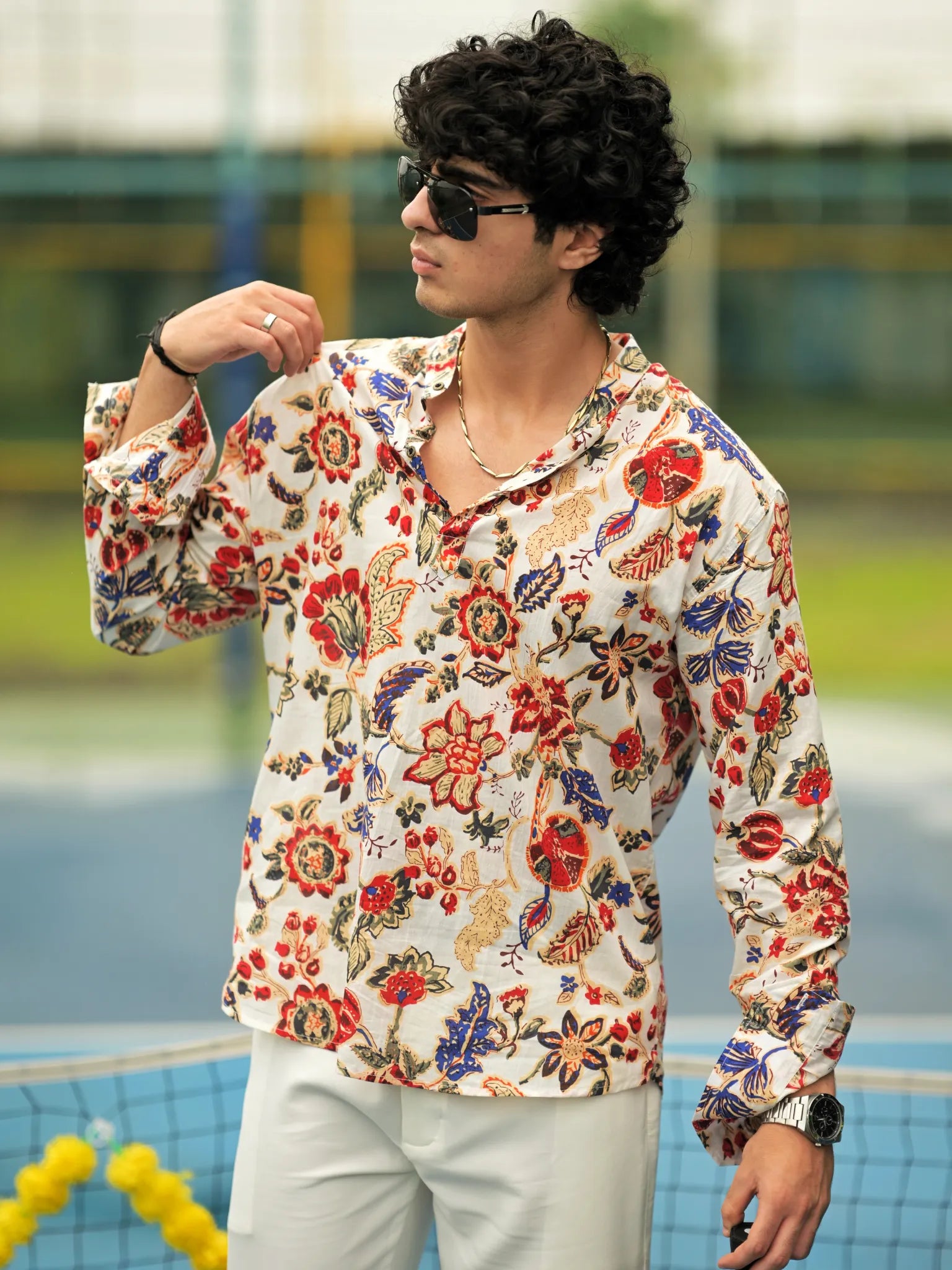 HUESFAB White Floral Trail Short Kurta