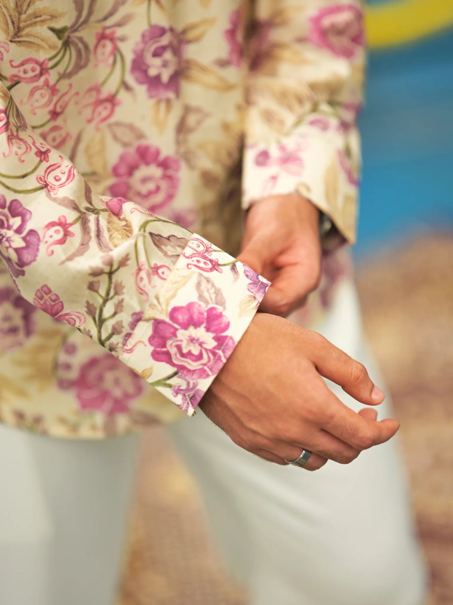 HUESFAB Cream Blossom Short Kurta