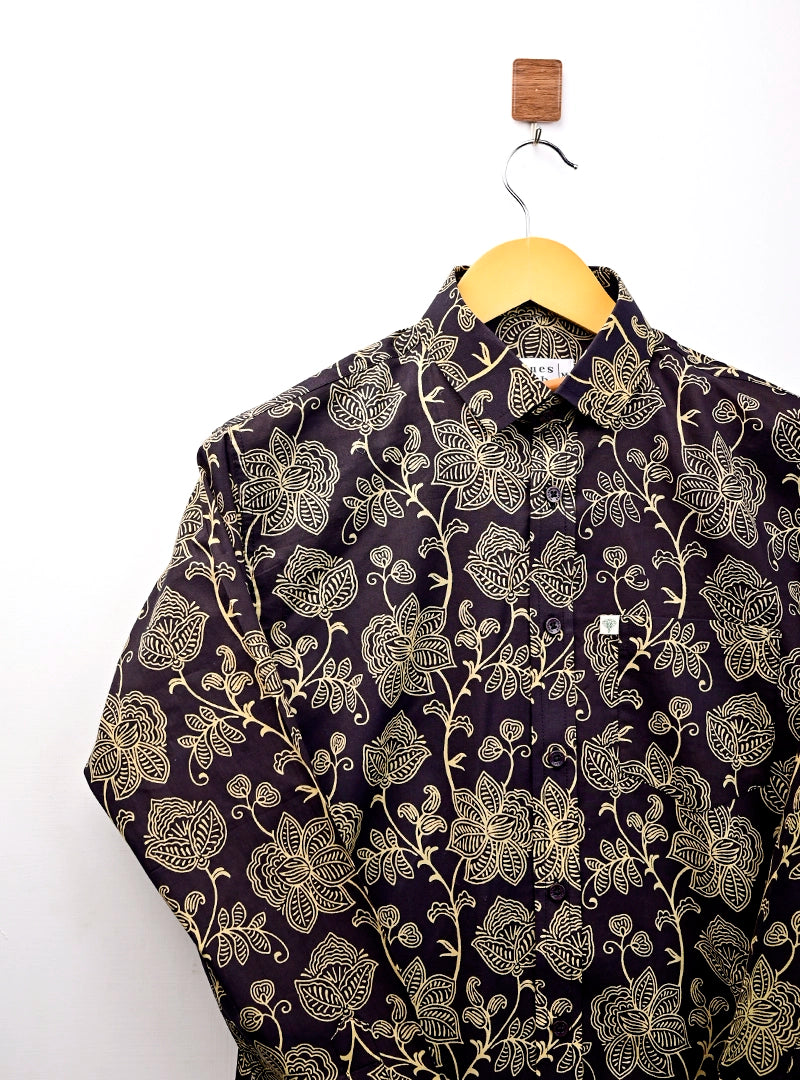 black golden flowers Full Sleeves Shirt