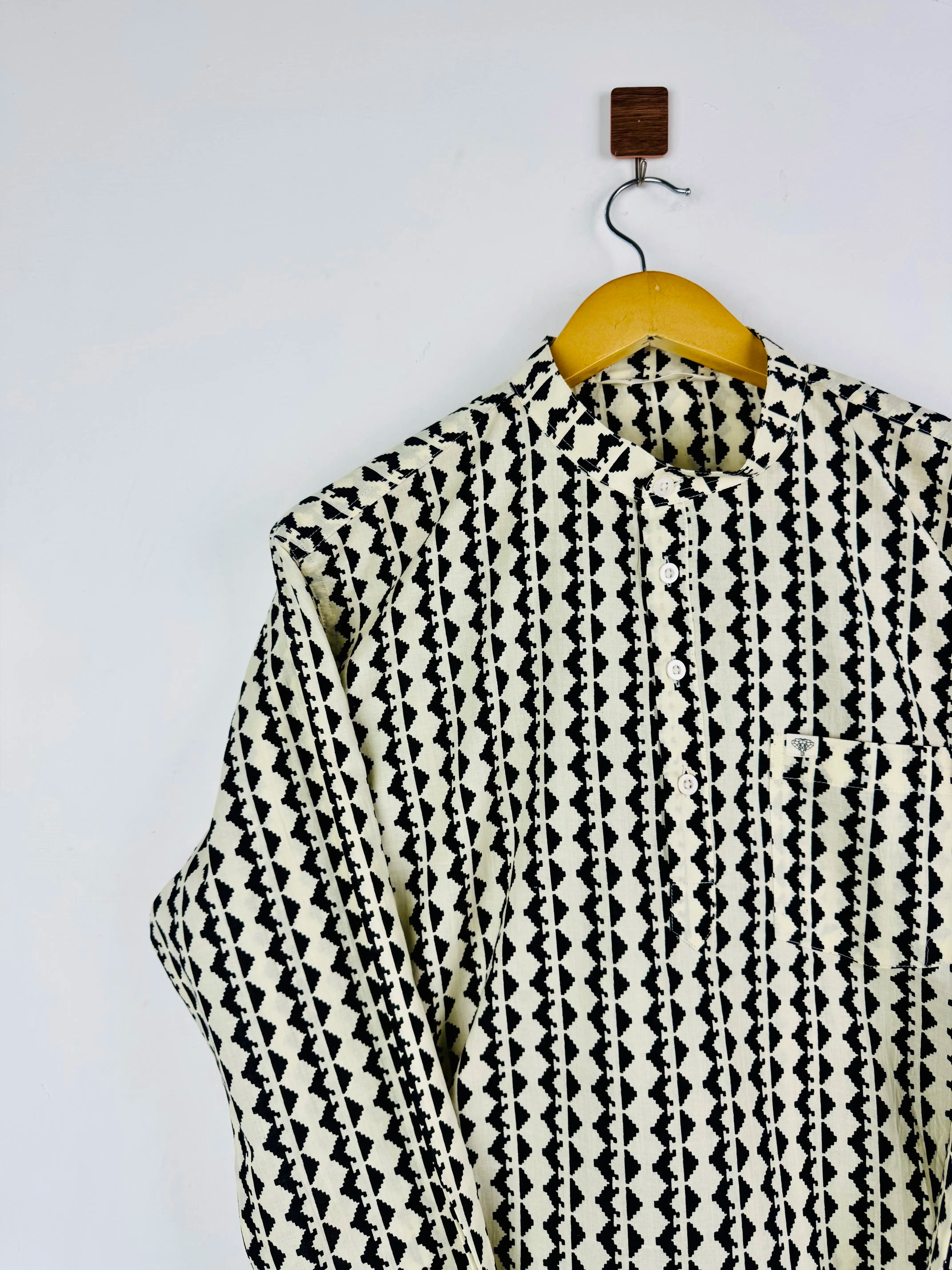 Black Ivory Path Short Kurta