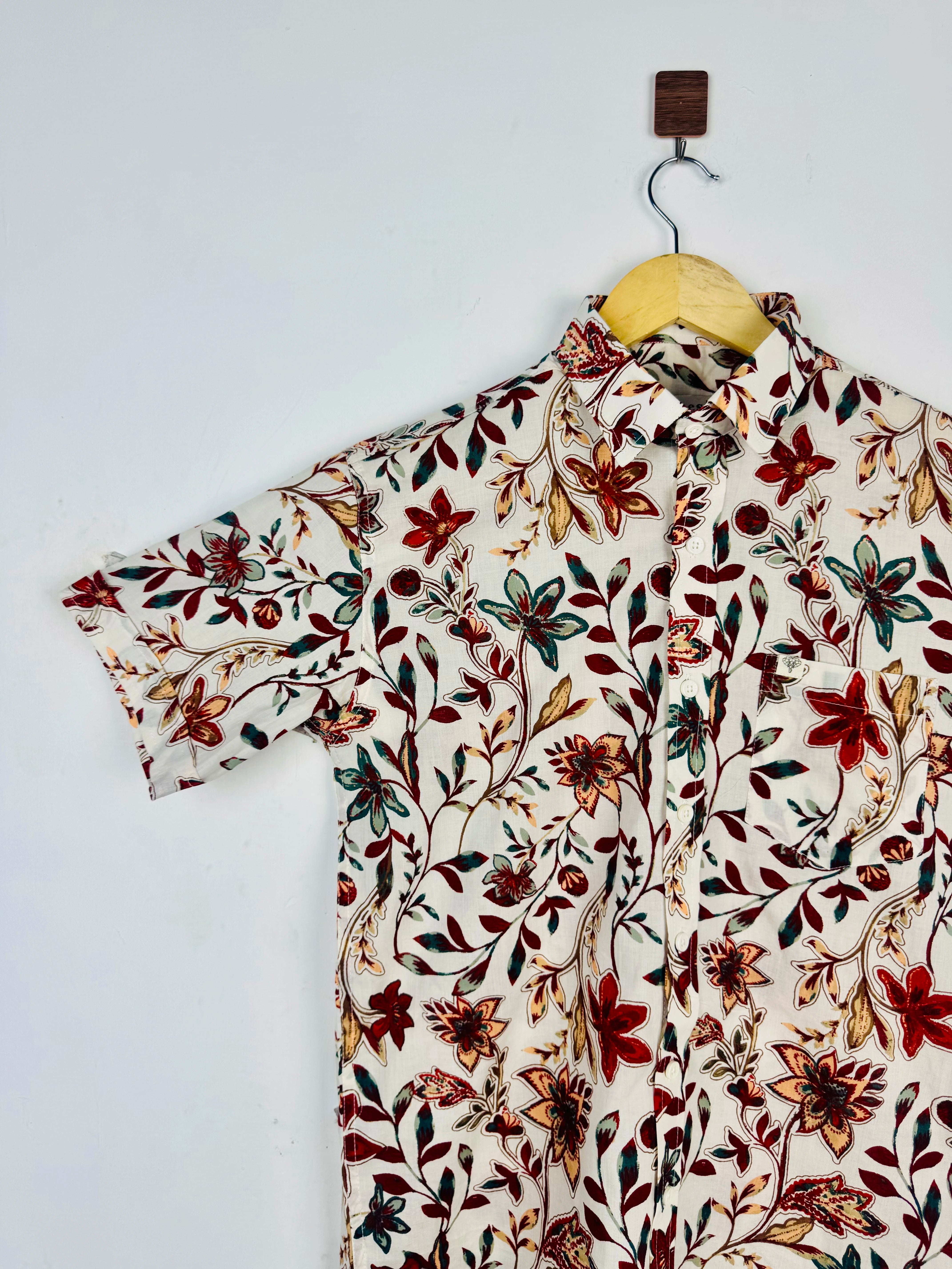 Autumn Vine Printed Half Sleeves Shirt