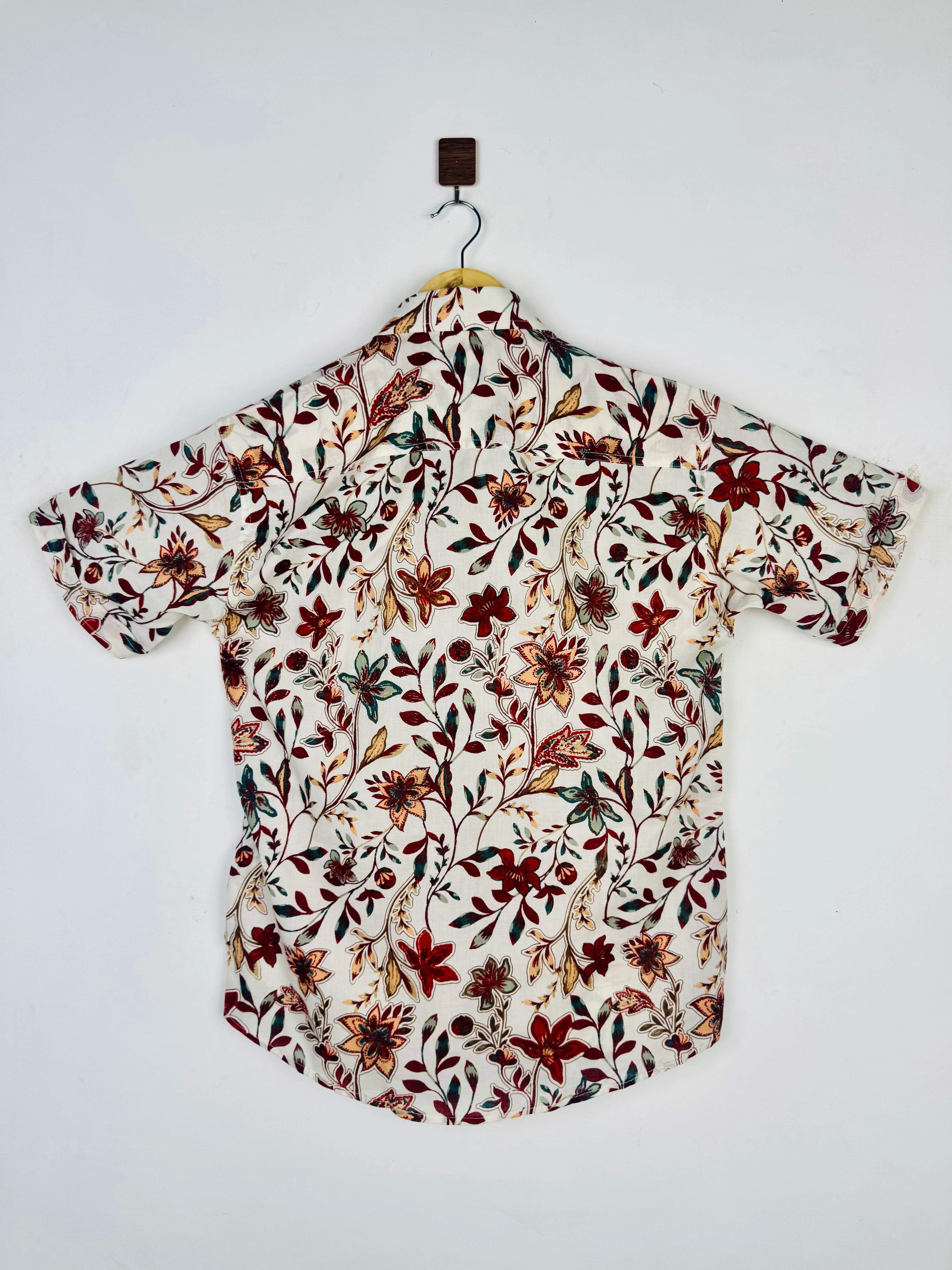 Autumn Vine Printed Half Sleeves Shirt