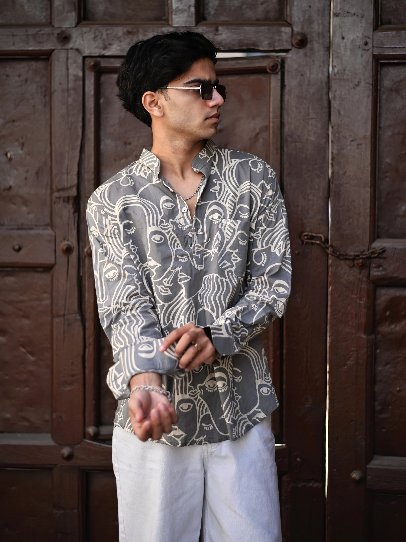 Grey Face Art Printed Short Kurta